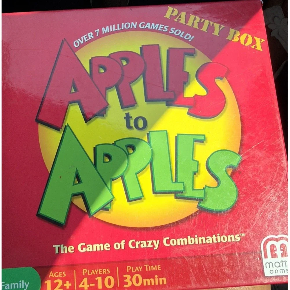 Apples to Apples Party Box 1000+ Cards Red Green Card Game Family Mattel